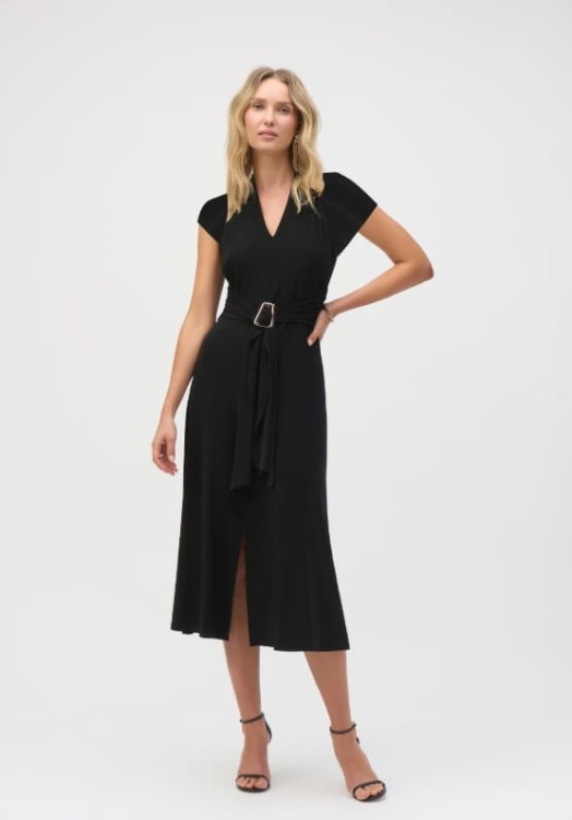 Joseph Ribkoff szafirowa sukienka z paskiem zdobionym klamrą 252091-2922-3.jpg