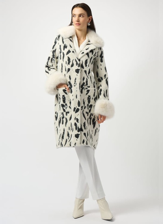 Joseph Ribkoff-253904-4294-futerkowy płaszcz z motyem dalmatynczyka_2.jpg