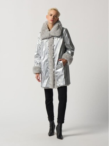 Joseph Ribkoff-233900-3757-dwustronny srebrno szary płaszcz z wywijanym kołnierzem i futerkiem_6.jpg